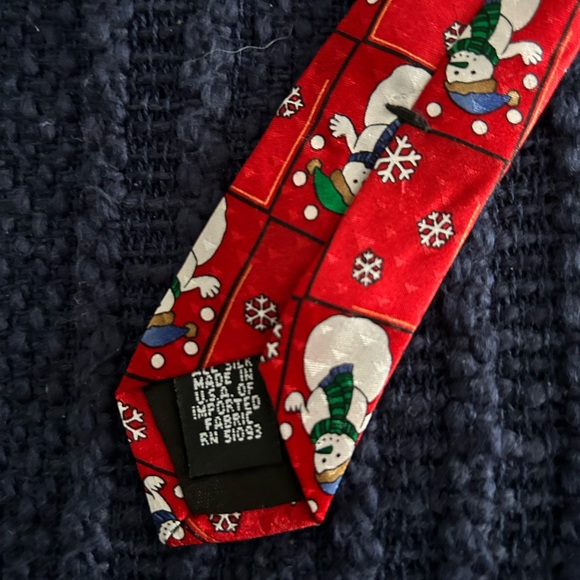 Men’s Snowman Holiday Tie - Picture 3 of 4